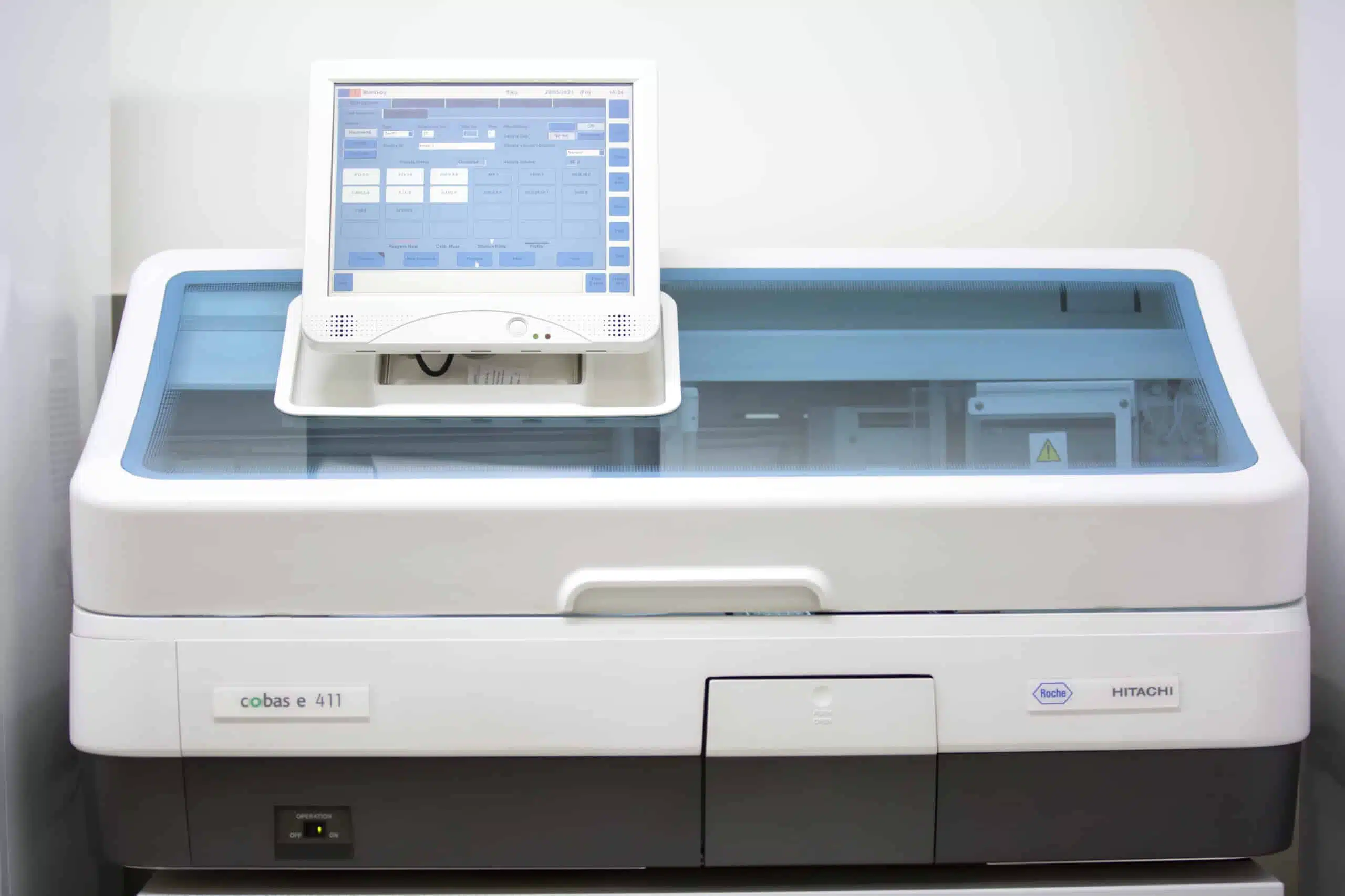 ROCHE Cobas e-411 - Reproart Clinic